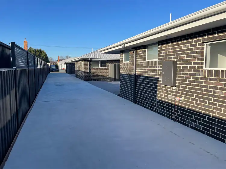 2/44 Joffre Street, Mowbray TAS 7248