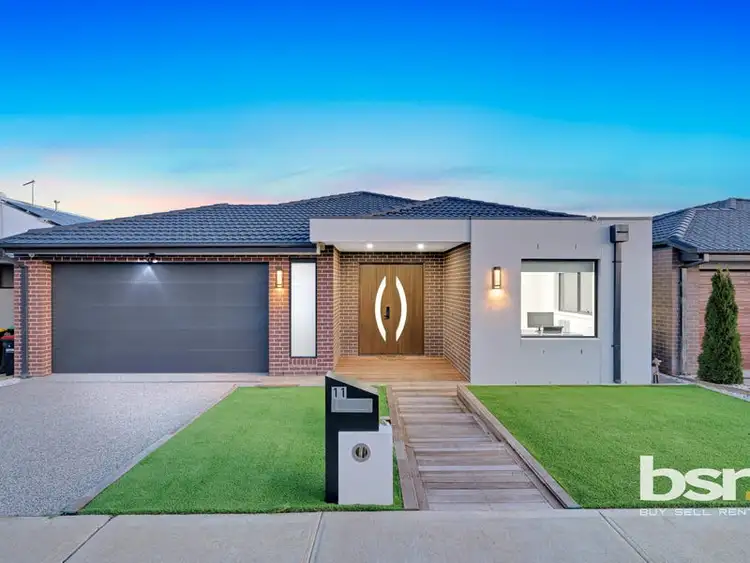 Second view of Homely house listing, 11 MOSSMAN GROVE, Cobblebank VIC 3338