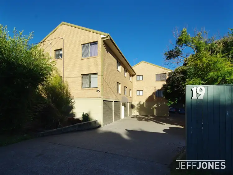 Main view of Homely unit listing, 2/19 Temple Street, Coorparoo QLD 4151