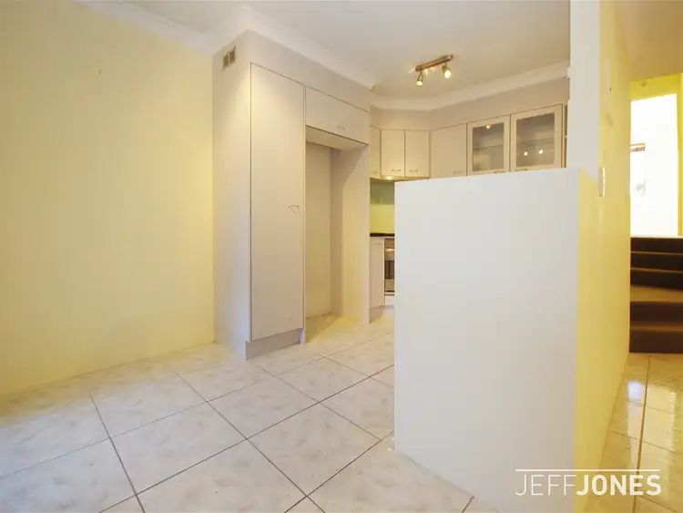 Fourth view of Homely unit listing, 2/19 Temple Street, Coorparoo QLD 4151