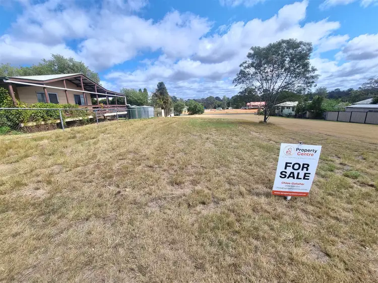 18 Muir St, Blackbutt QLD 4314