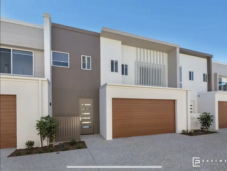 Main view of Homely townhouse listing, 6 PARK COVE BOULEVARD, Hope Island QLD 4212