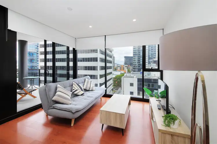 20704/39 Cordelia Street
