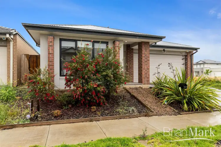 Second view of Homely house listing, 4 Brentham Crescent, Werribee VIC 3030