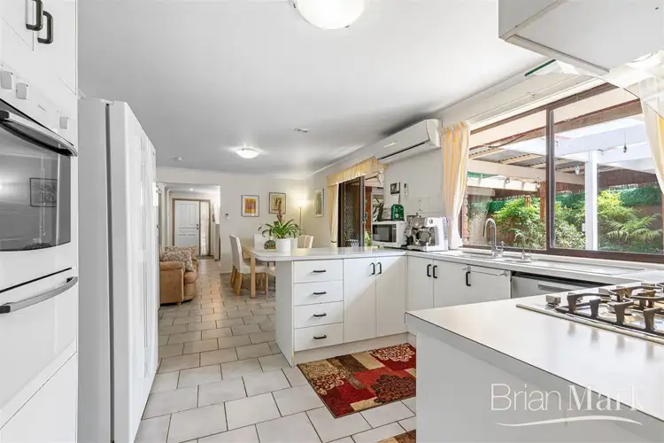 Fifth view of Homely house listing, 82 Silvereye Crescent, Werribee VIC 3030