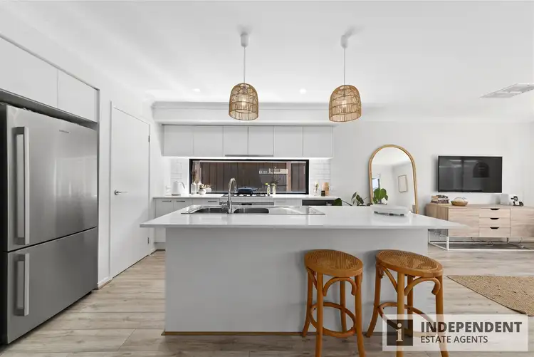 Fourth view of Homely house listing, 7 Ravensbourne Grove, Botanic Ridge VIC 3977