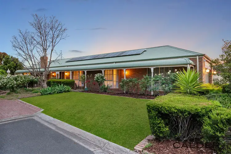 12 Pastoral Place, Sydenham VIC 3037