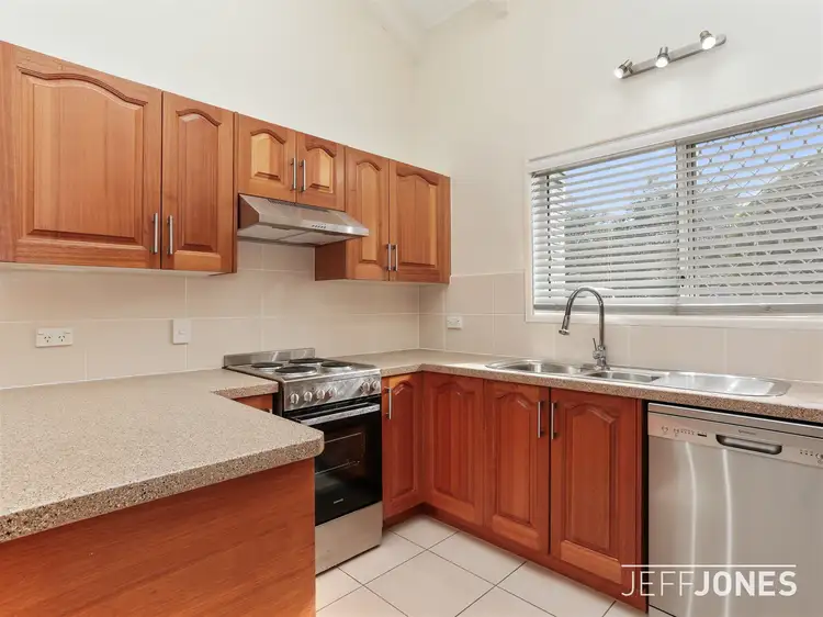Second view of Homely townhouse listing, 8/6 Kaija Street, Mount Gravatt East QLD 4122