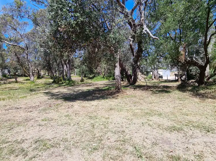 84 Fairway Avenue, Golden Beach VIC 3851
