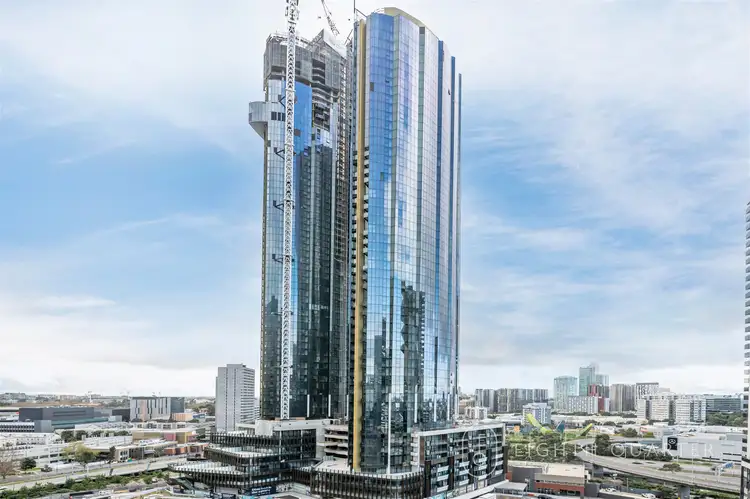 2909/18 Hoff Boulevard