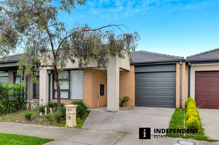 Second view of Homely house listing, 33 Grandvista Crescent, Cranbourne West VIC 3977