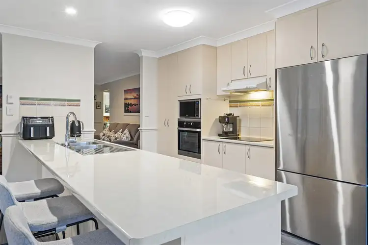 Sixth view of Homely house listing, 5 Auburn Place, Forest Lake QLD 4078