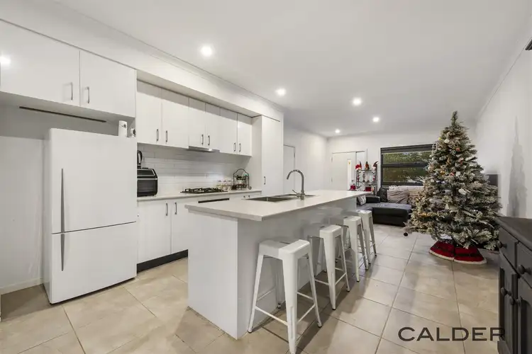 Third view of Homely townhouse listing, 5 Cherington Place, Strathtulloh VIC 3338
