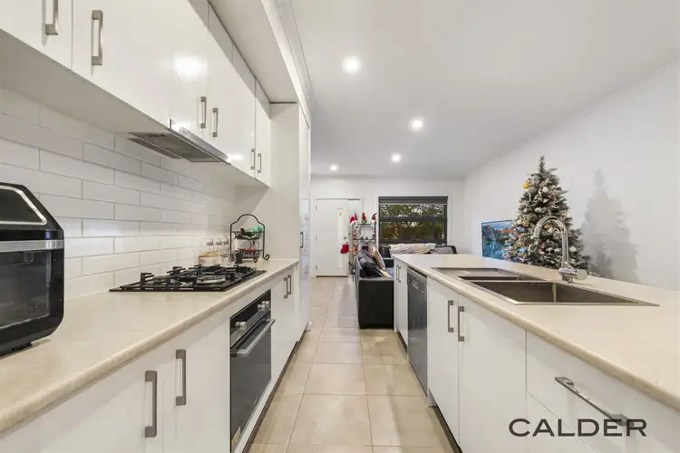Fourth view of Homely townhouse listing, 5 Cherington Place, Strathtulloh VIC 3338