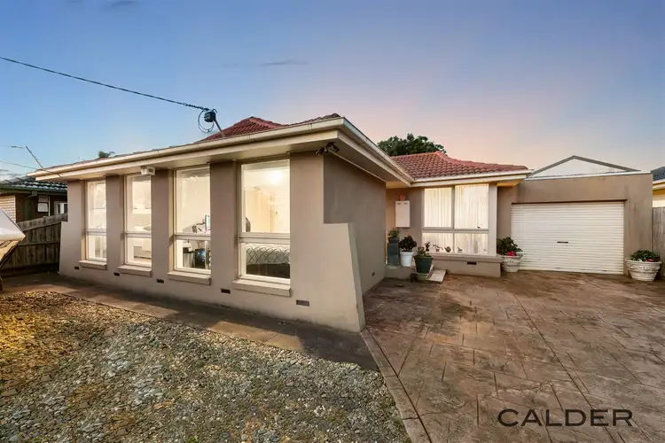 34 Tollhouse Road, Kings Park VIC 3021