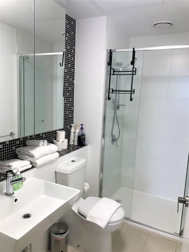 Third view of Homely apartment listing, 4004/639 Lonsdale St, Melbourne VIC 3000