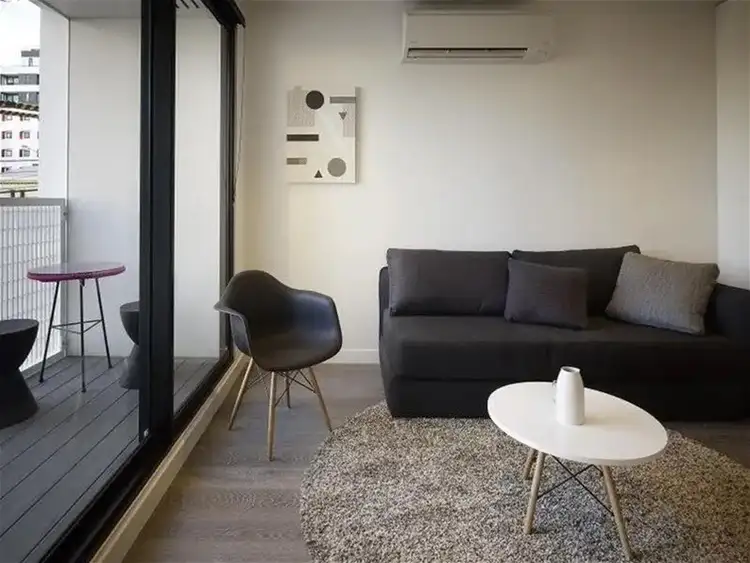 1002/518 Swanston Street