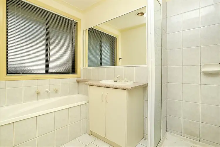Seventh view of Homely house listing, 15 Ryland Circuit, Delahey VIC 3037