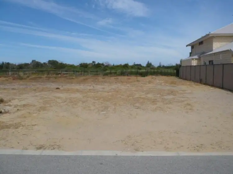 33 Jupiter Bend, Rockingham WA 6168