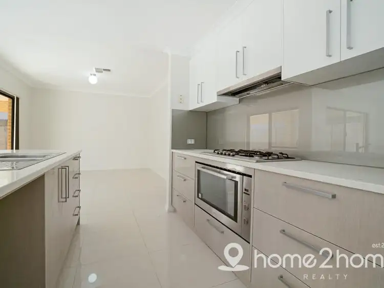 Fourth view of Homely house listing, 10 Aleppo Street, Aubin Grove WA 6164