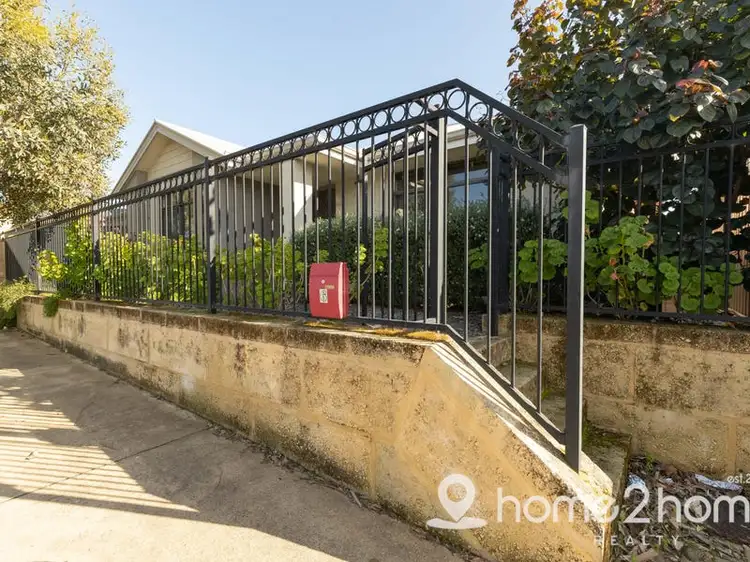 6 Holystone Approach, Wellard WA 6170
