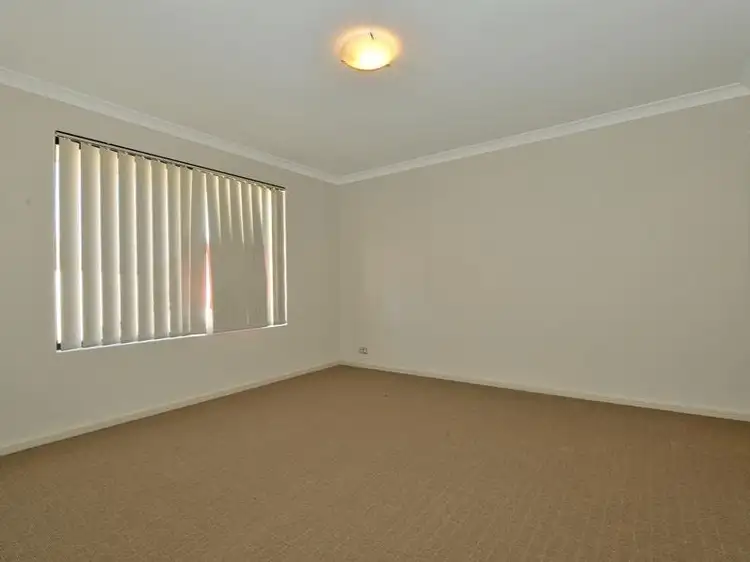 Second view of Homely house listing, 9 Wincanton Chase, Leda WA 6170