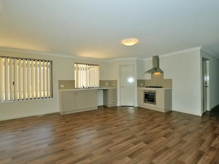 Sixth view of Homely house listing, 9 Wincanton Chase, Leda WA 6170