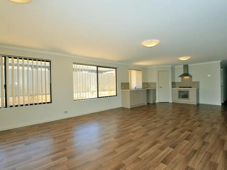 Seventh view of Homely house listing, 9 Wincanton Chase, Leda WA 6170
