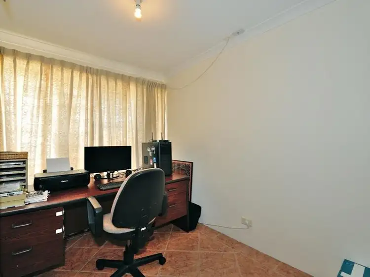 Seventh view of Homely house listing, 15 Roscrea Court, Orelia WA 6167