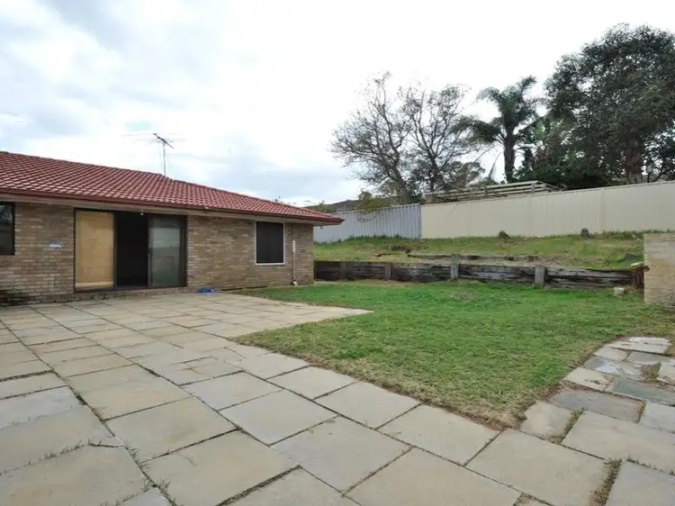 Fifth view of Homely house listing, 11 Currell Court, Parmelia WA 6167