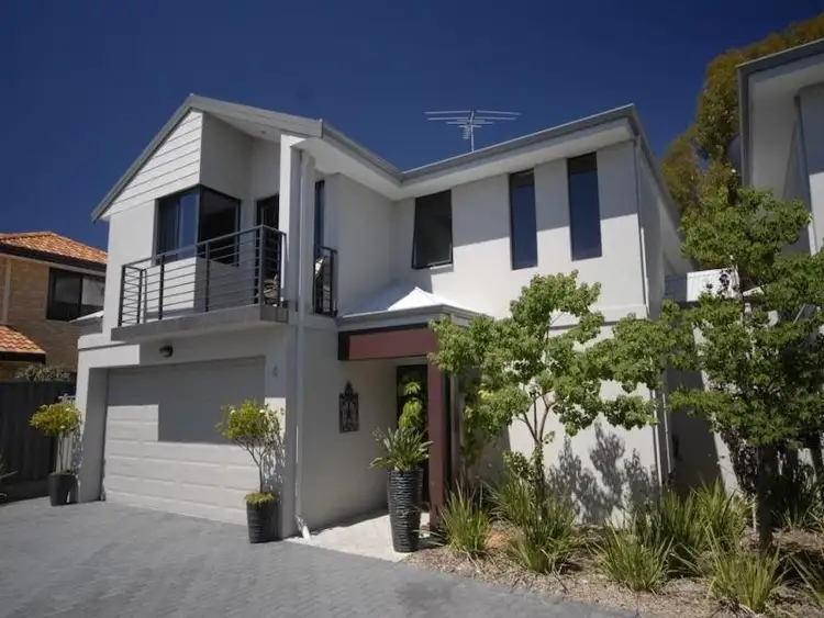 4/12 Hymus Street, Rockingham WA 6168