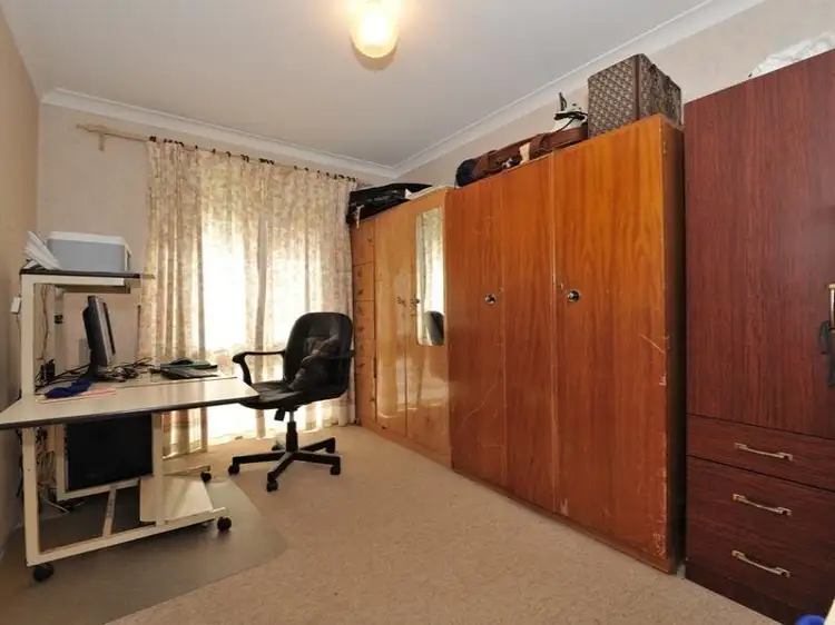 Fifth view of Homely semi-detached listing, A/8 Lynda Crescent, Cooloongup WA 6168