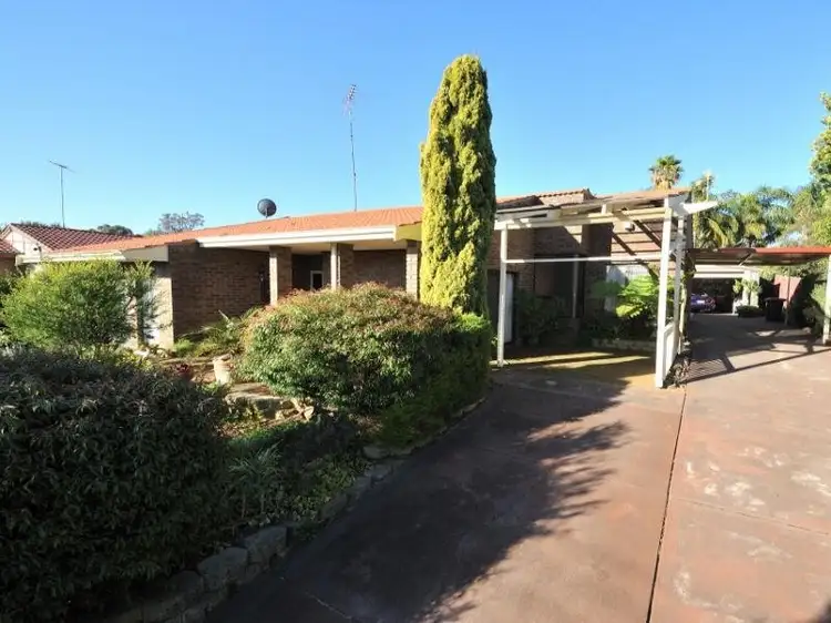 5 Newstead Crescent, Parmelia WA 6167