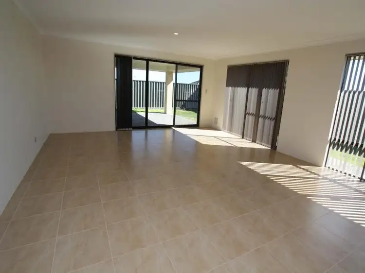 Sixth view of Homely house listing, 18 Lookout Vista, Singleton WA 6175