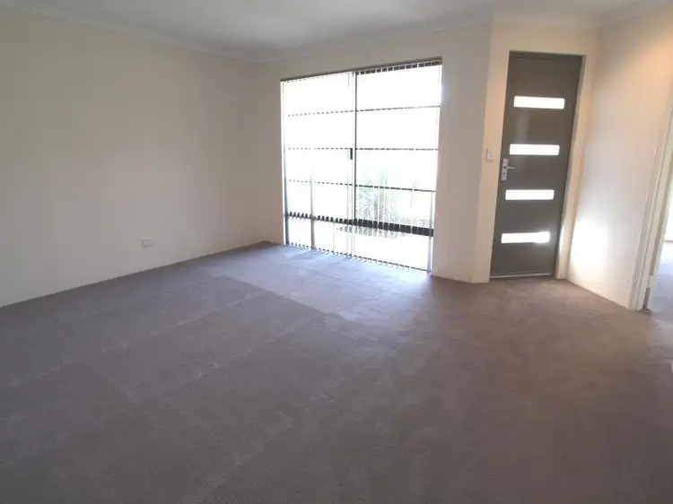 Seventh view of Homely house listing, 18 Lookout Vista, Singleton WA 6175
