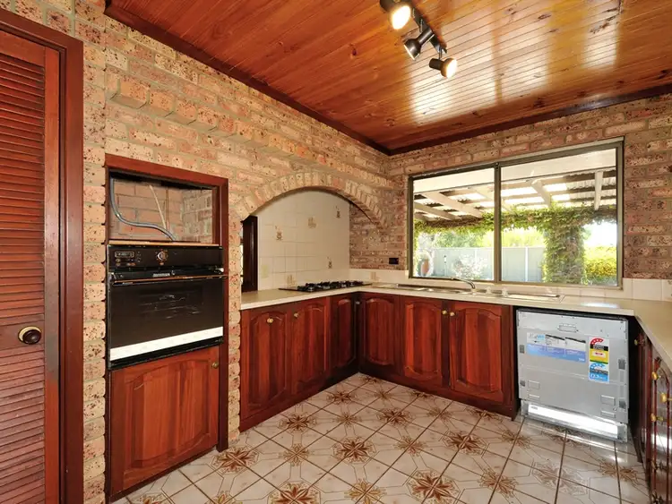 Seventh view of Homely house listing, 31 Jindarra Close, Cooloongup WA 6168