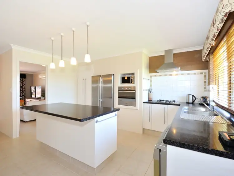 Seventh view of Homely house listing, 3 Fitzroy Close, Cooloongup WA 6168