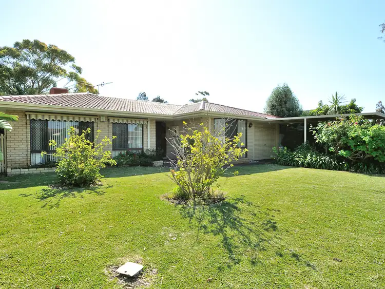 8 Tobago Place, Safety Bay WA 6169