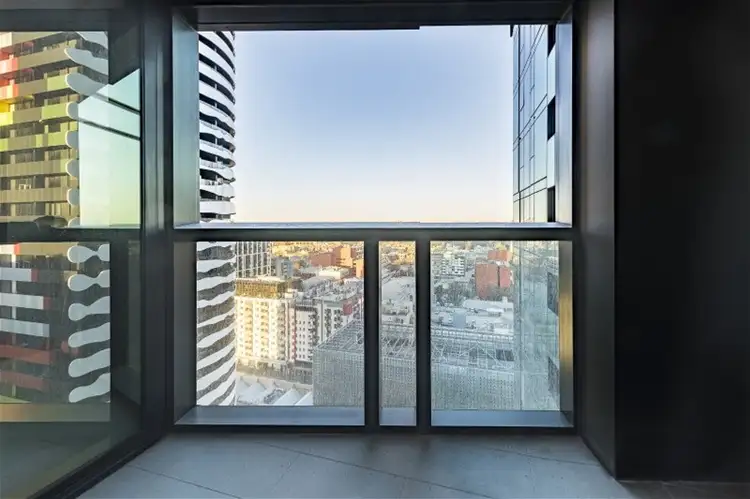1819/160 VICTORIA STREET, Carlton VIC 3053