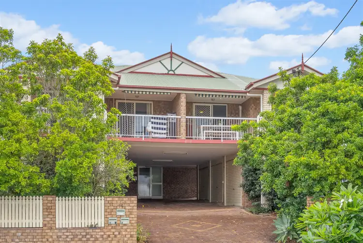 4/16 Knowsley Street, Greenslopes QLD 4120