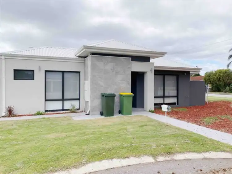 279 Fisher St, Cloverdale WA 6105