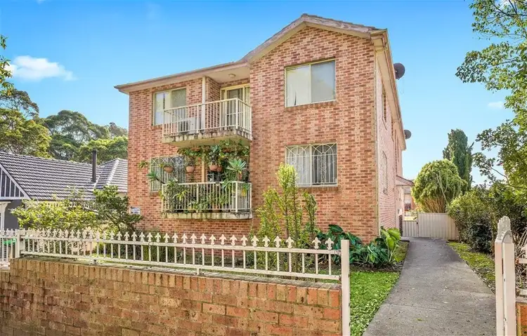 Main view of Homely unit listing, 3/95 Ninth Avenue, Campsie NSW 2194