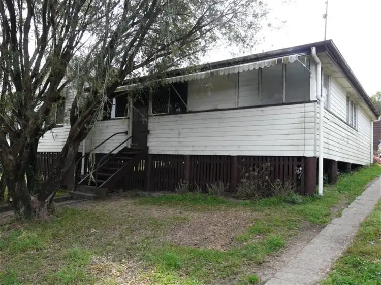 5 Rowe St.