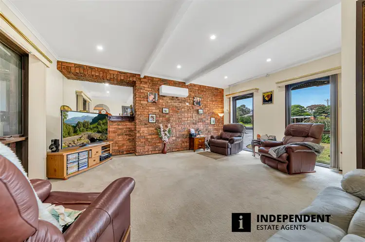 Fourth view of Homely house listing, 7 Farrer Close, Cranbourne VIC 3977