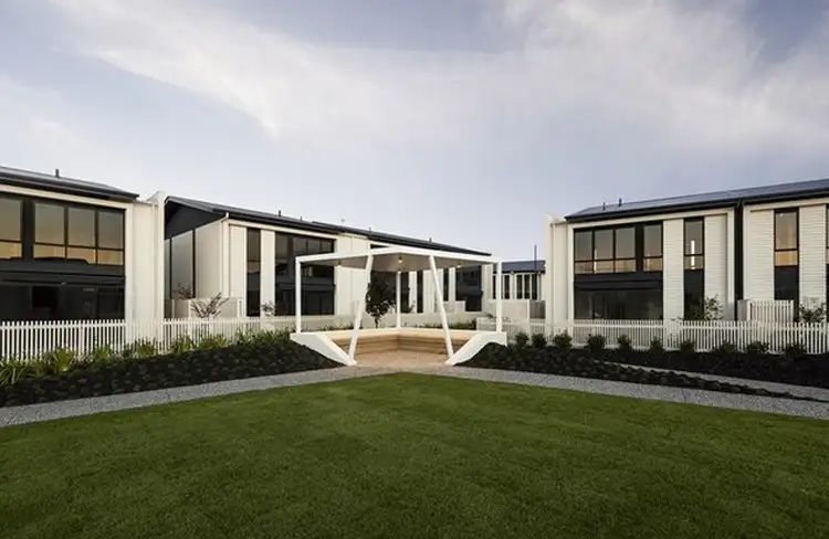 Second view of Homely townhouse listing, 18/1 Ancora Cresent Ancora Crescent, Hope Island QLD 4212