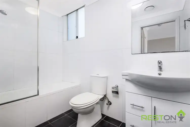Fifth view of Homely apartment listing, 10/518-522 Woodville Road, Guildford NSW 2161