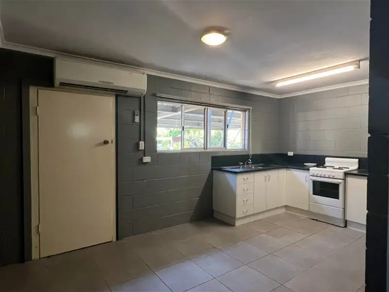 Main view of Homely townhouse listing, 20 Valentine St., Southside QLD 4570