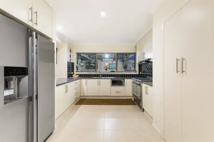 Fifth view of Homely house listing, 8 Inglewood Drive, Burnside Heights VIC 3023