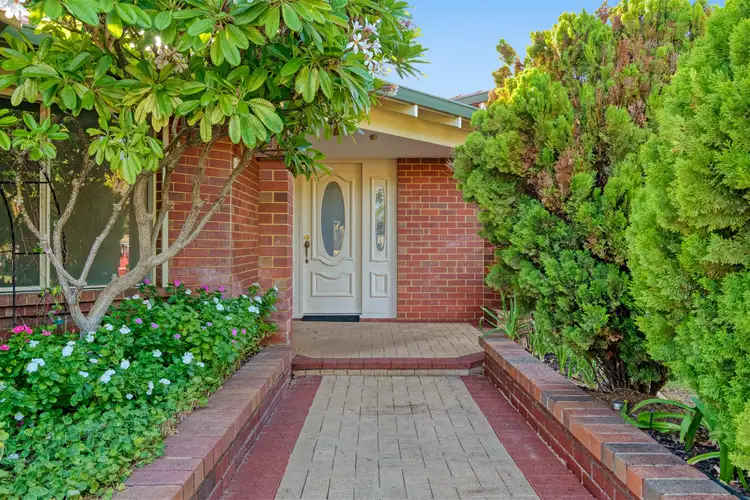Second view of Homely house listing, 15 Caracas Close, Safety Bay WA 6169