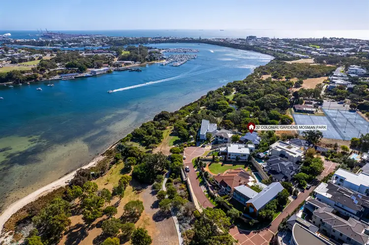 32 Colonial Gardens, Mosman Park WA 6012